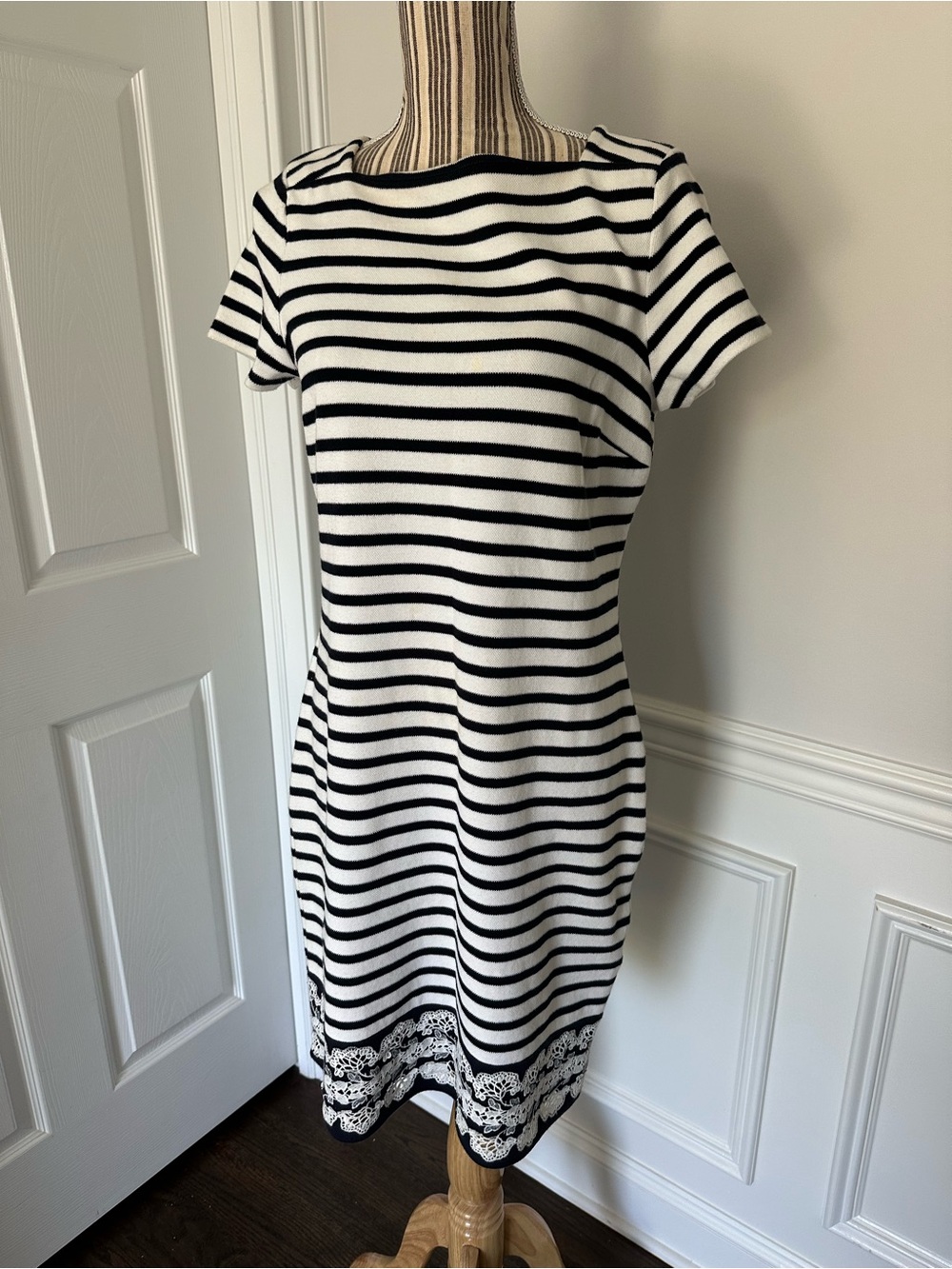 Talbots Petites MP Black White Striped Knit Shift Dress Lace Hem Nautical Preppy